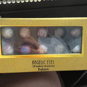 Angelic Eyes 10 bakes Shadows by Profusion